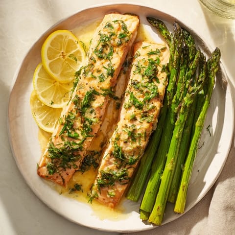 Skillet Lemon-Butter Salmon Asparagus
